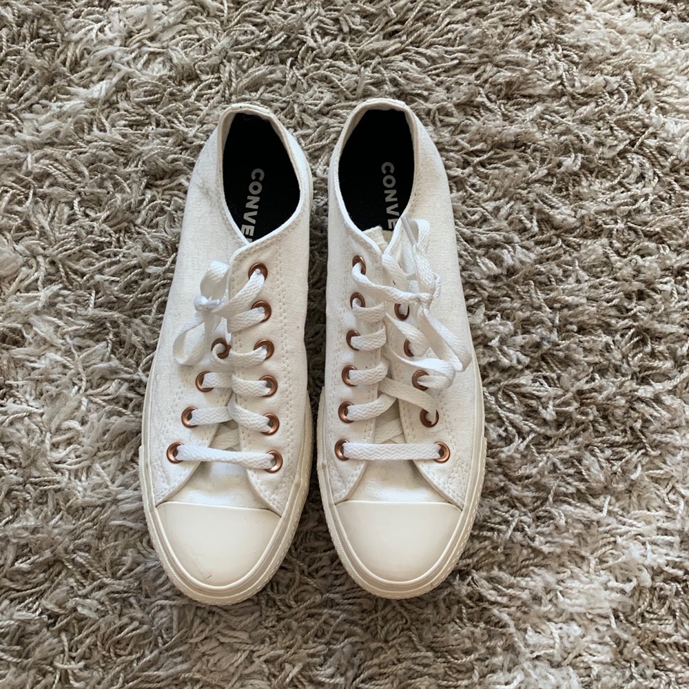 Platform Converse
